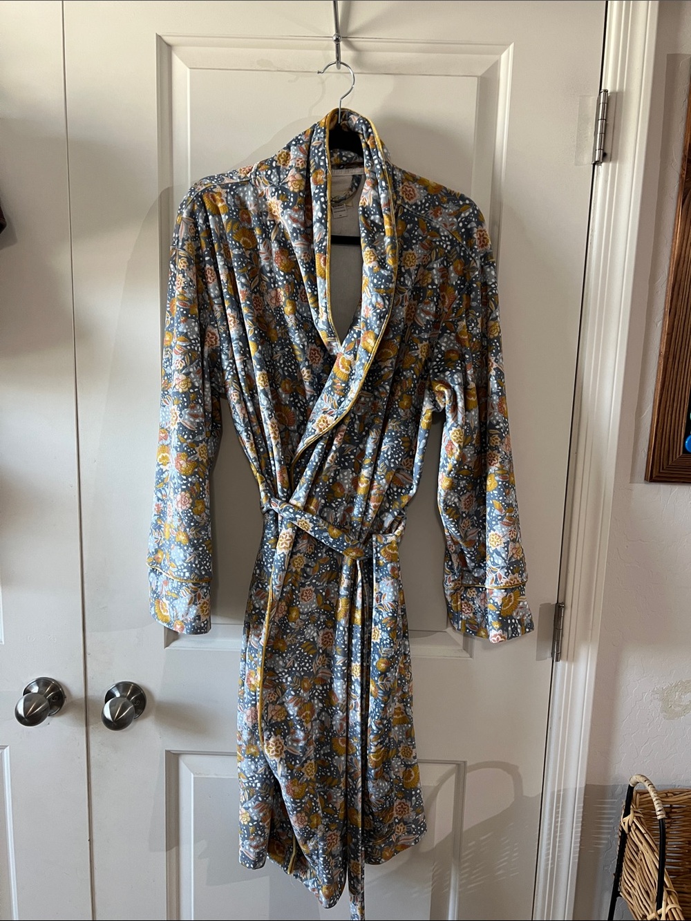 World Market O/S Velour Robe